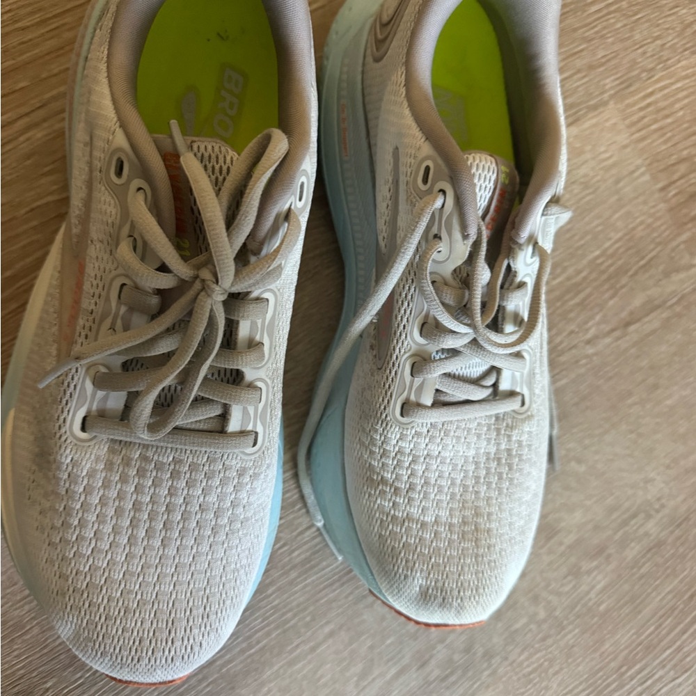 Brooks glycerin GTS 21 Shoes - Picture 2 of 6